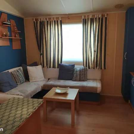 Camping Le Paradis Bleu Les Pins Maritimes