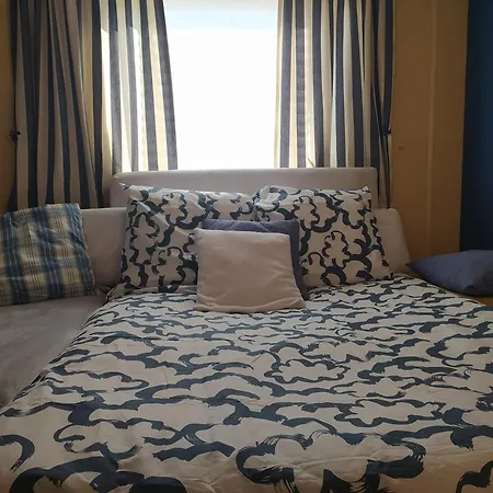 Camping Le Paradis Bleu Les Pins Maritimes