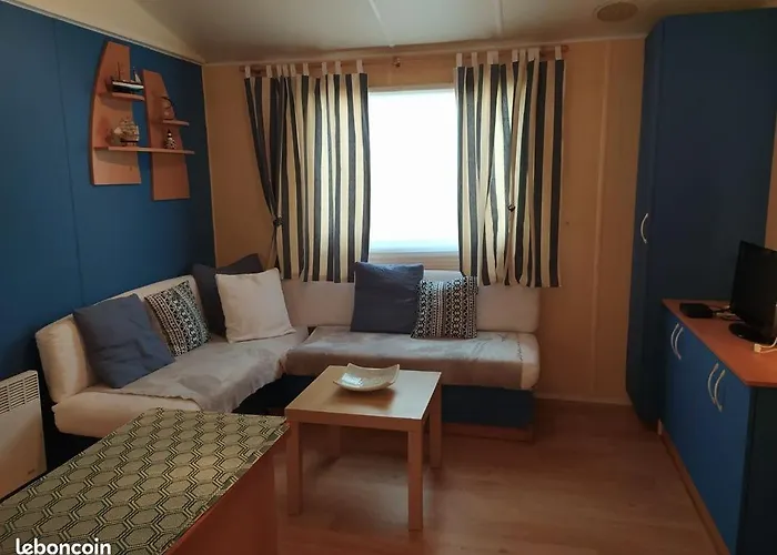 Camping Le Paradis Bleu Les Pins Maritimes