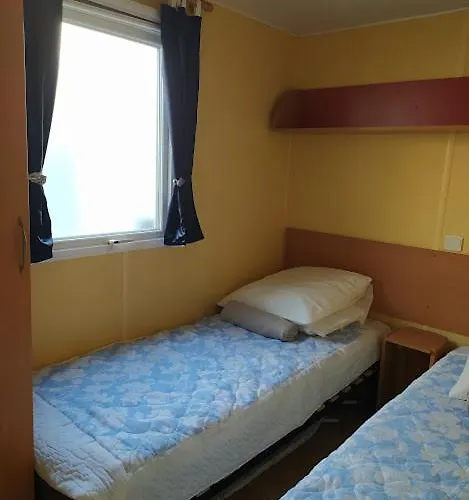 Camping Le Paradis Bleu Les Pins Maritimes Hyères